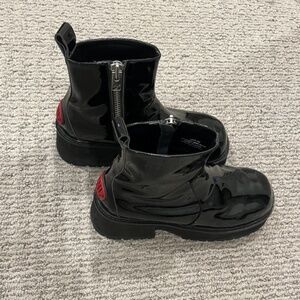 UNIF Dada Chunky Boots Sz 7